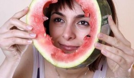 吃瓜开关灯,揭秘现代智能家居的趣味玩法