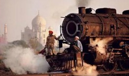 51吃瓜缅北火车