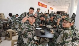 石家庄铁路学校吃瓜,校园吃瓜事件背后的校园生活点滴