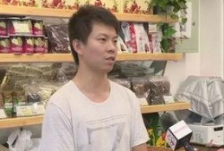 吃瓜店员,揭秘瓜果市场里的那些事儿