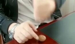 奇闻吃瓜群众,吃瓜群众揭秘那些不可思议的事件