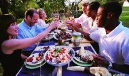 外出聚餐吃瓜视频,揭秘美食背后的趣味瞬间