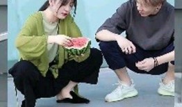 旅游吃瓜小姐姐,揭秘各地美食背后的故事