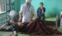 吃瓜墨西哥父子视频,温馨互动展现家庭温情