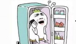 天气热吃瓜的人,吃瓜消暑乐无边